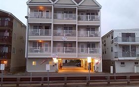 Atlantic Breeze Suites Hampton Beach