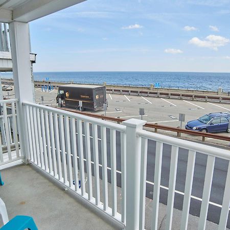 Atlantic Breeze Suites Hampton Exterior photo
